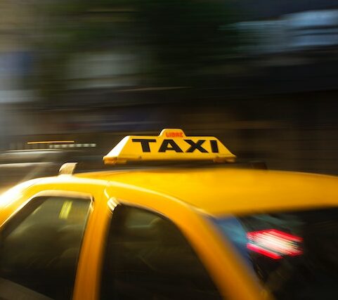 Grève des taxis mécontents face aux VTC